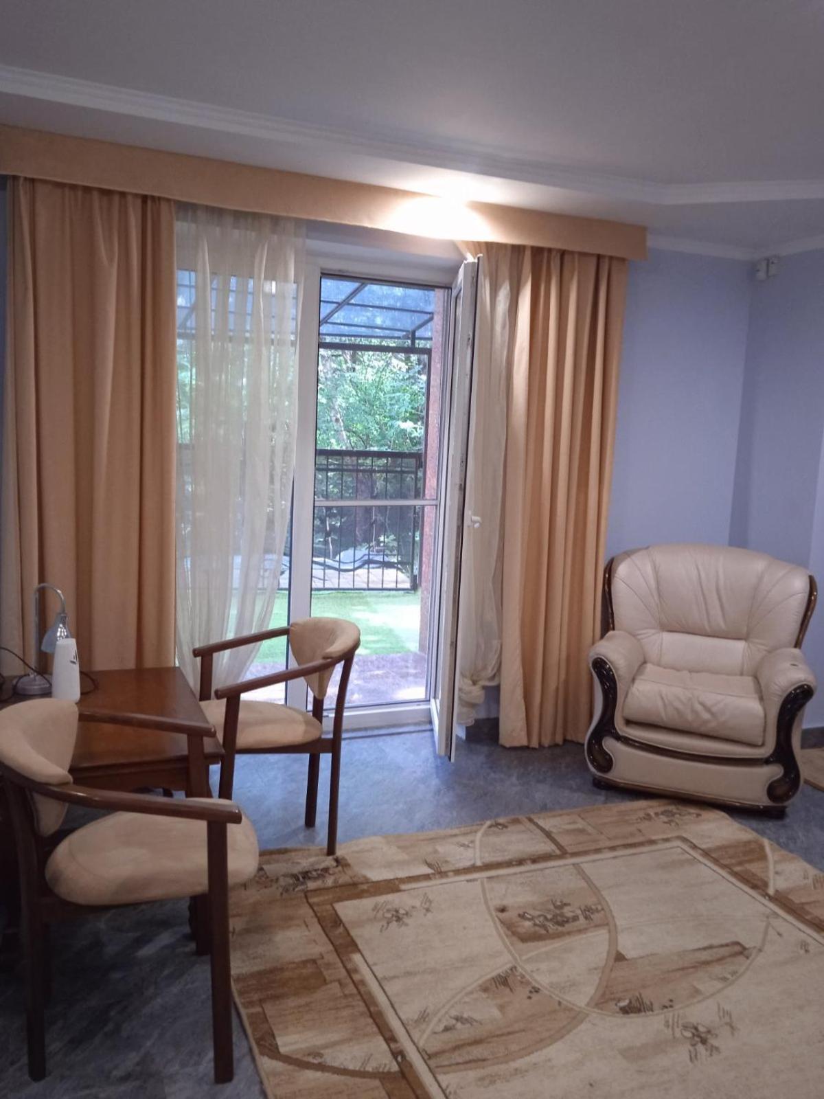Red Stone Hotel Truszkavec Kültér fotó