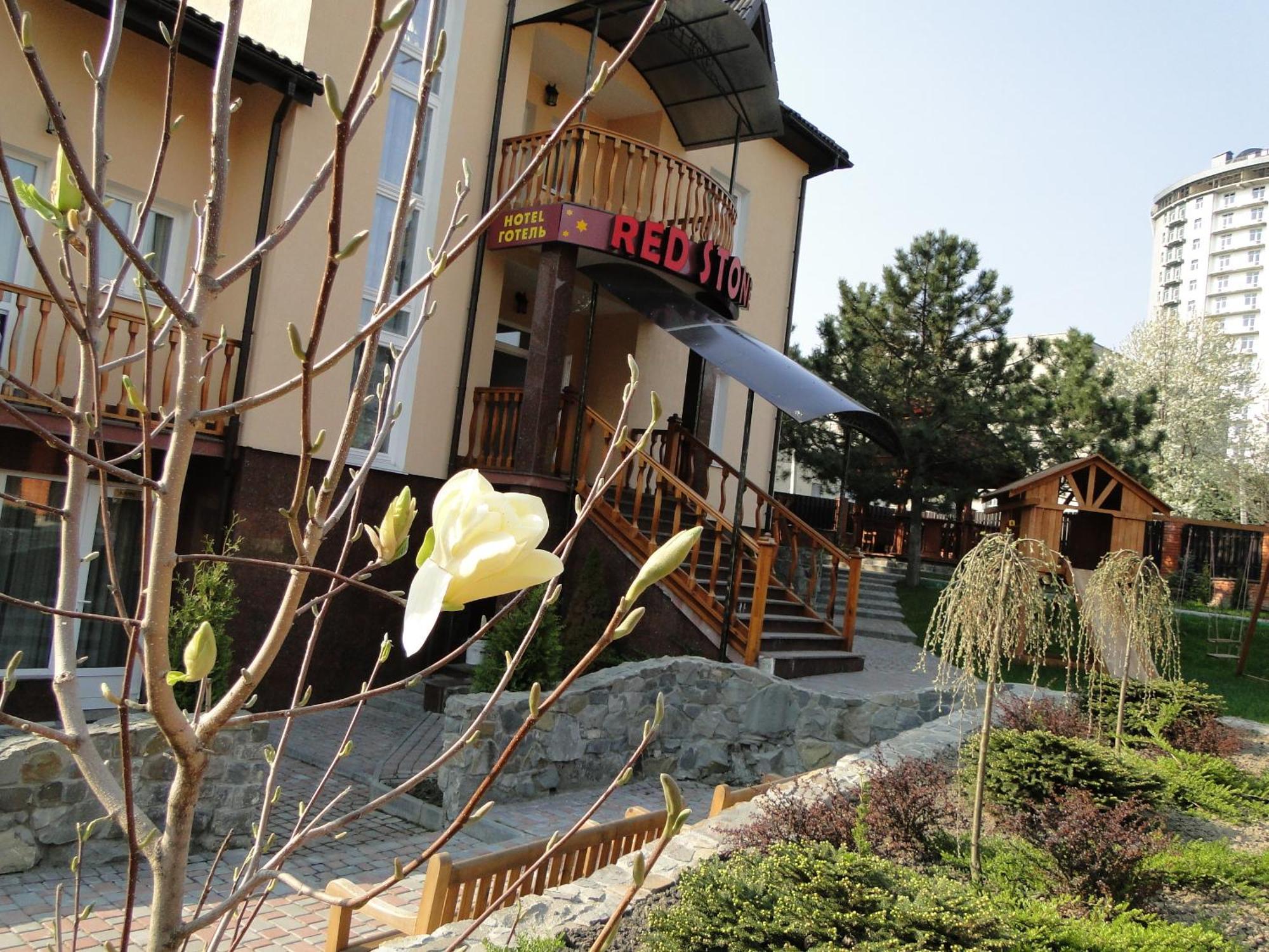 Red Stone Hotel Truszkavec Kültér fotó