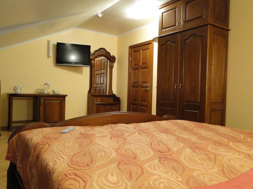 Red Stone Hotel Truszkavec Szoba fotó