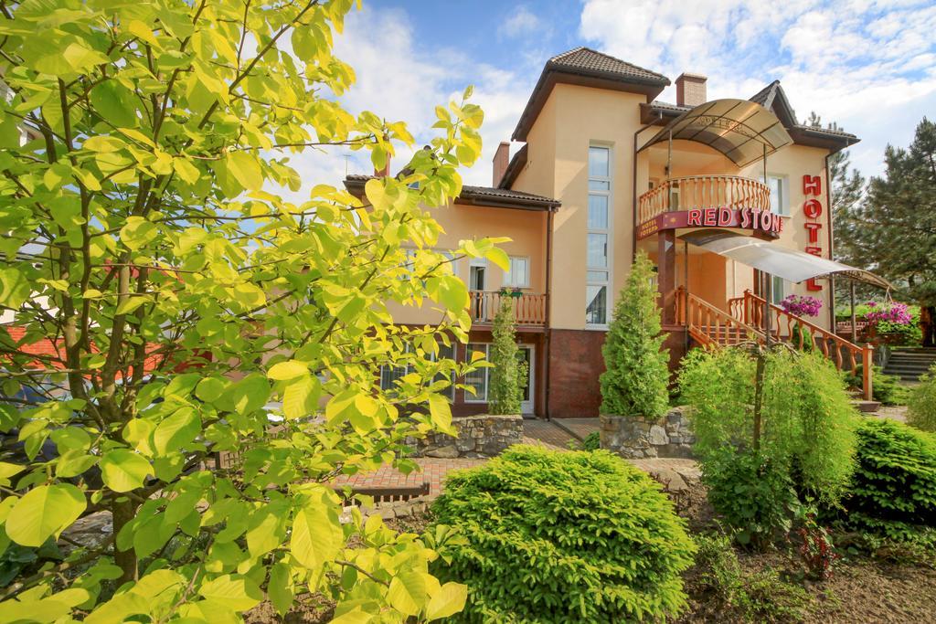 Red Stone Hotel Truszkavec Kültér fotó